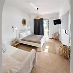 Afroditi Junior Διαμέρισμα *