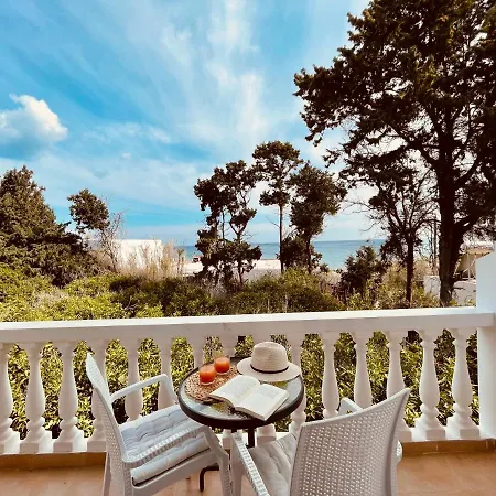 Afroditi Junior * Archangelos (Rhodes)