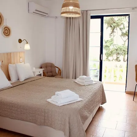 Afroditi Junior * Archangelos (Rhodes)